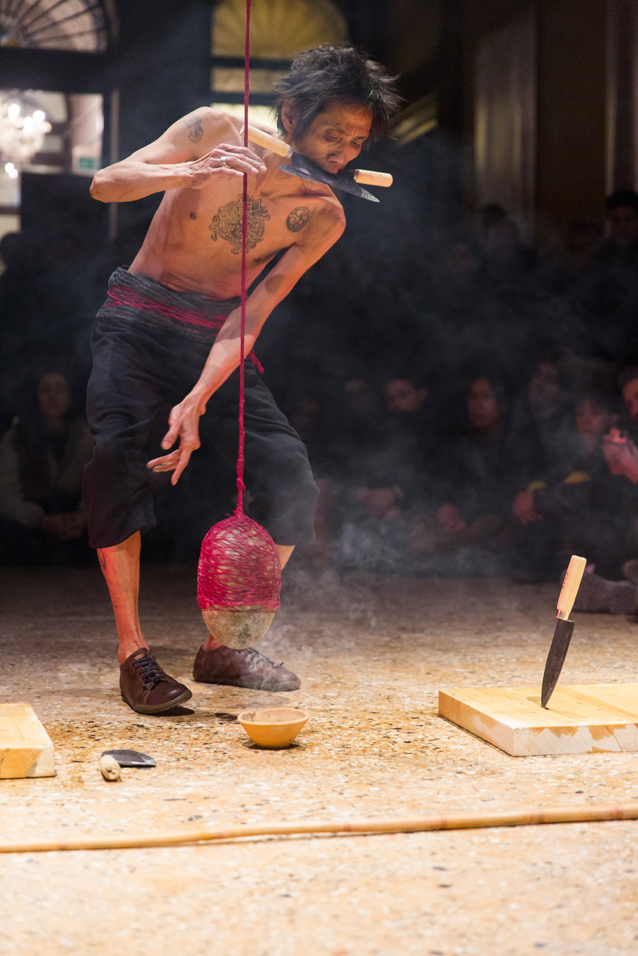 Zai Kuning, Loosing oneself to be with it and taken away by it. Venice International Performance Art Week (2014). Photograph by Monika Sobczak.