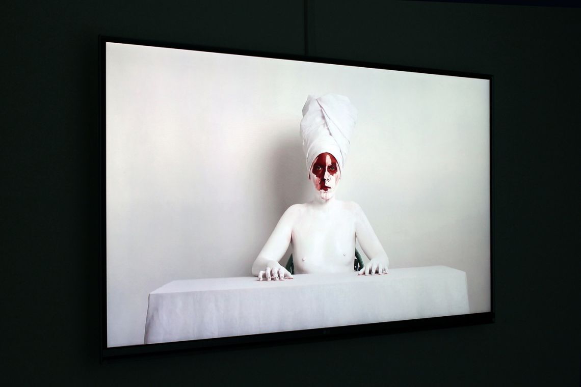 Ria Hartley. Exhibition view of the video The Representational Body (2016) at the III Venice International Performance Art Week 2016. Image © VestAndPage